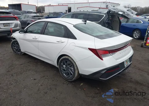 2024 Hyundai Elantra Sel from USA, damaged, VIN KMHLM4DG3RU663077